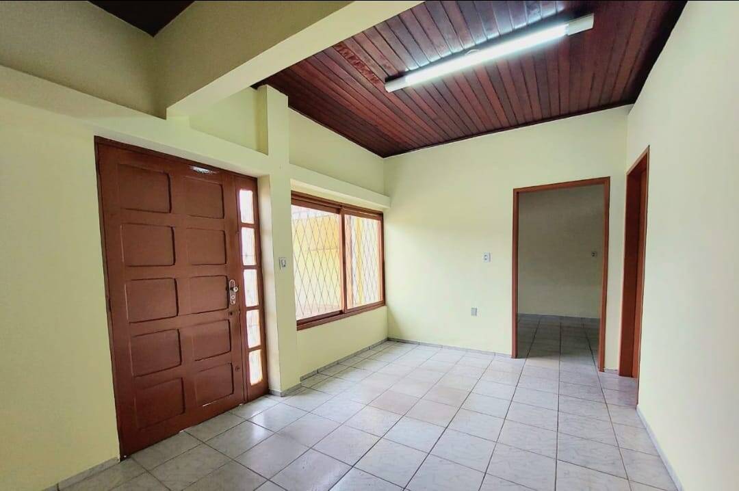 Casa à venda com 3 quartos, 74m² - Foto 2