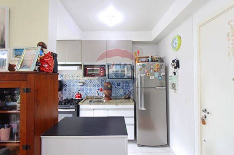 Apartamento à venda com 2 quartos, 52m² - Foto 6