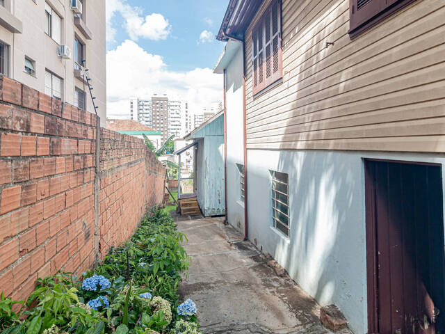 Terreno para Venda em Porto Alegre - 5